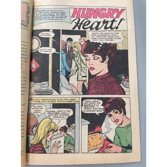 DC Comics Girls Romances #158 July 1971 My Lover My Enemy Bagged Boarded - Picture 5 of 8